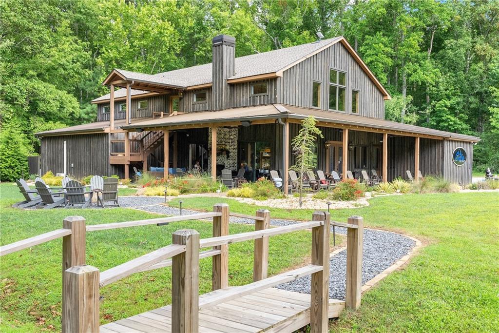 253 Happy Trails Way