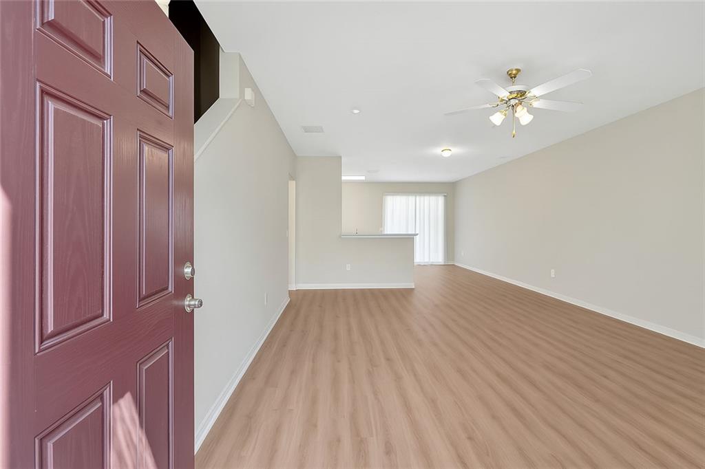 7112 Brookview Way, Riverdale, Georgia image 2