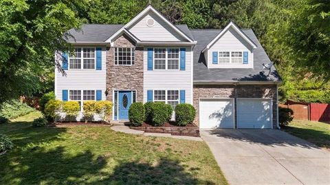 Homes For Sale - 1930 Skylar Leigh Drive<br/> Buford, GA 30518