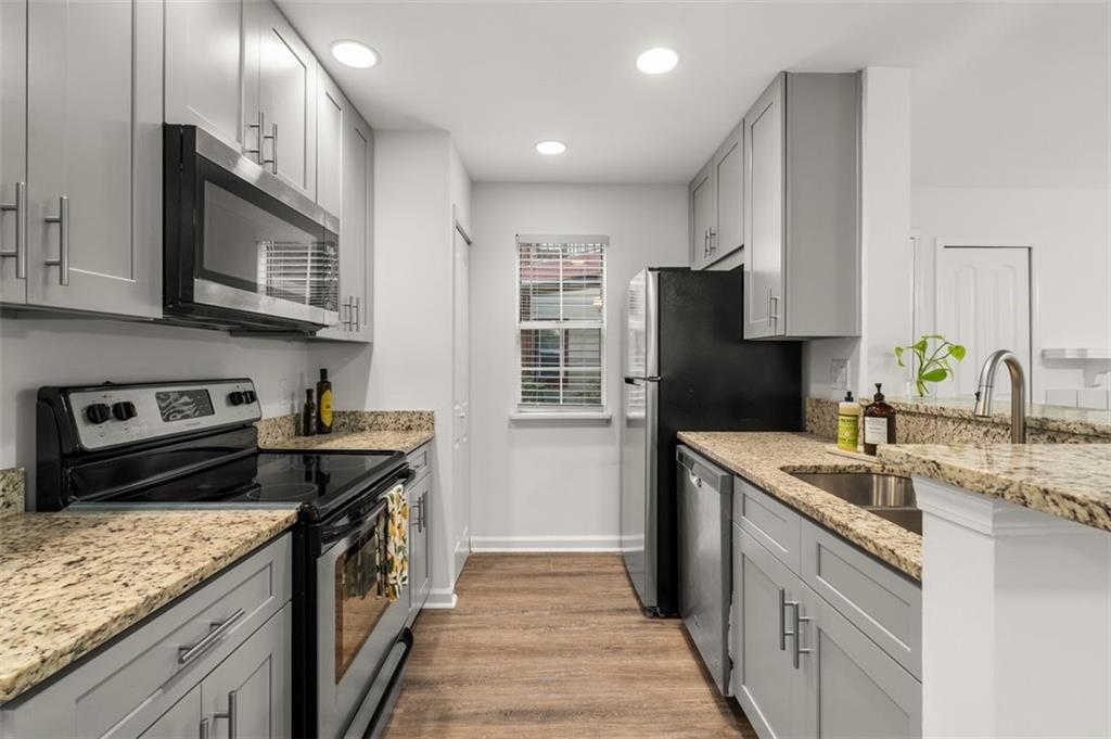 Rivermont Village - Residential
