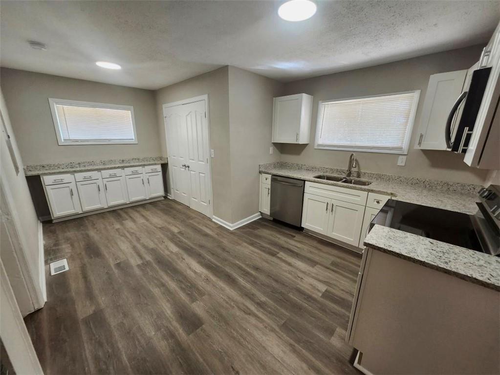 3415 Hyland Drive
