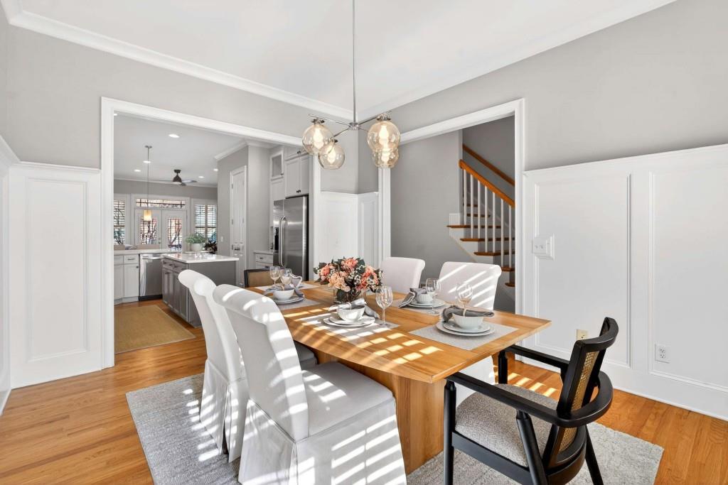 954 Glenwood Avenue SE