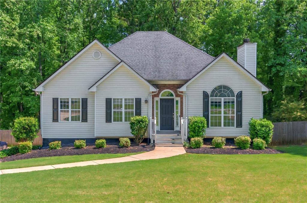 6645 N Glen Drive, Cumming, Georgia image 1