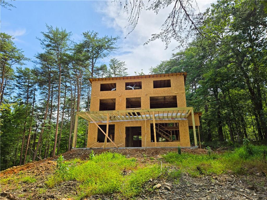 1365 Hunter Drive