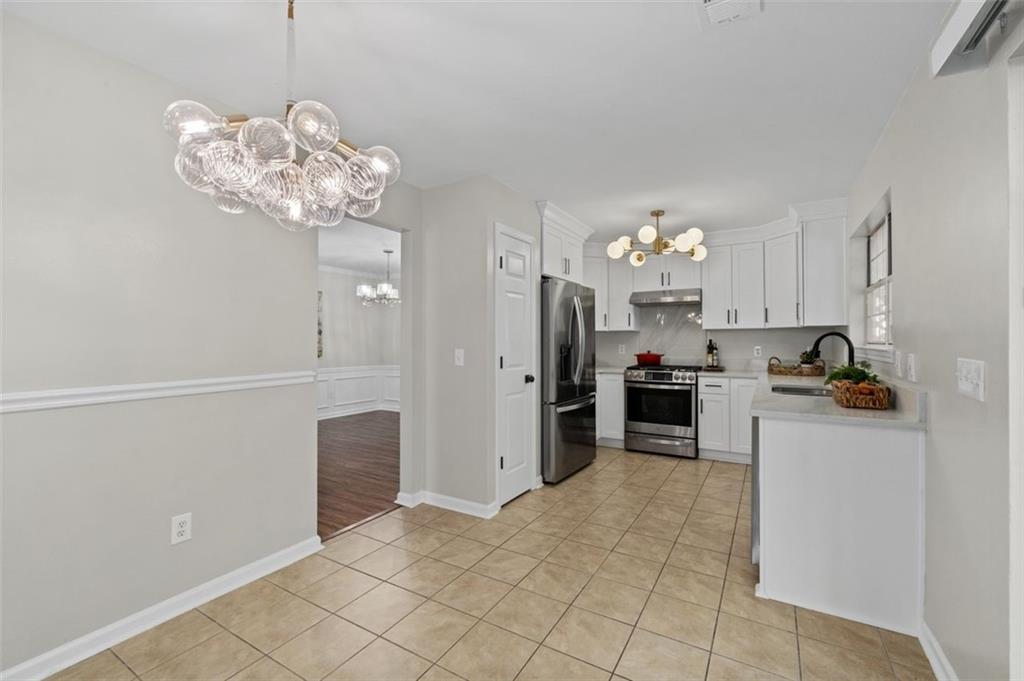3253 Strathmore Drive, Duluth, Georgia image 13