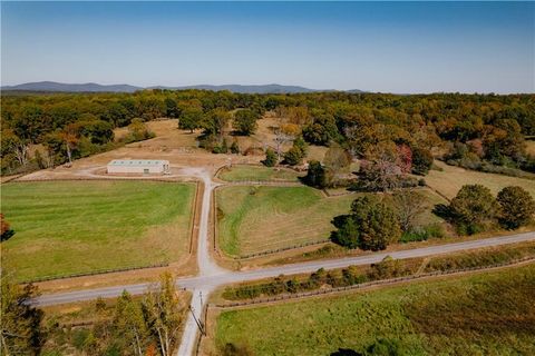 2125 Alec Mountain Rd Clarkesville GA 30523