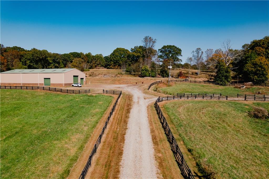 2125 Alec Mountain Rd