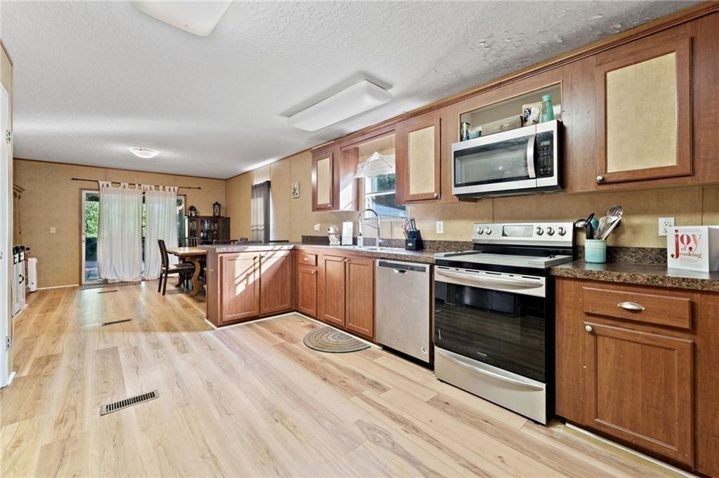 None - 5.52 acres - Residential