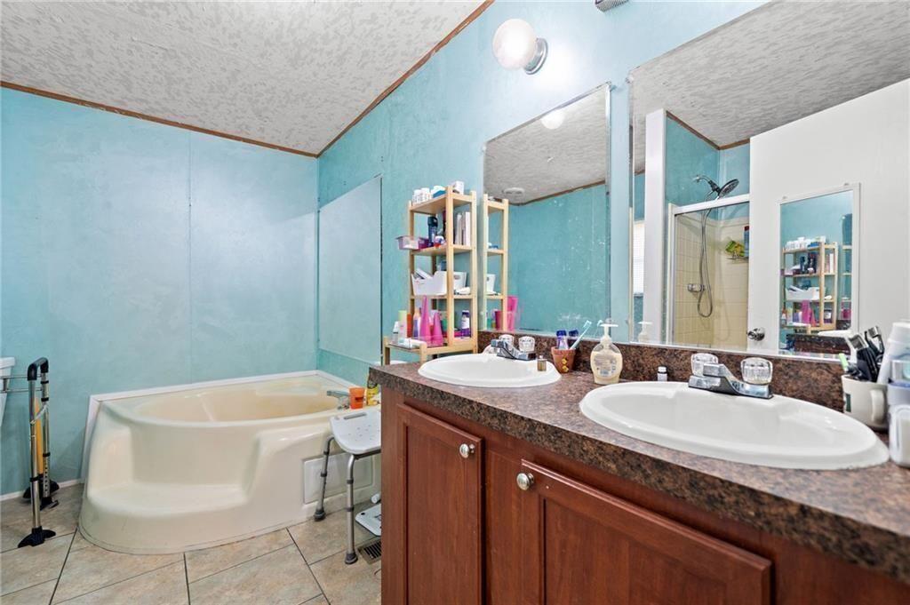 None - 5.52 acres - Residential
