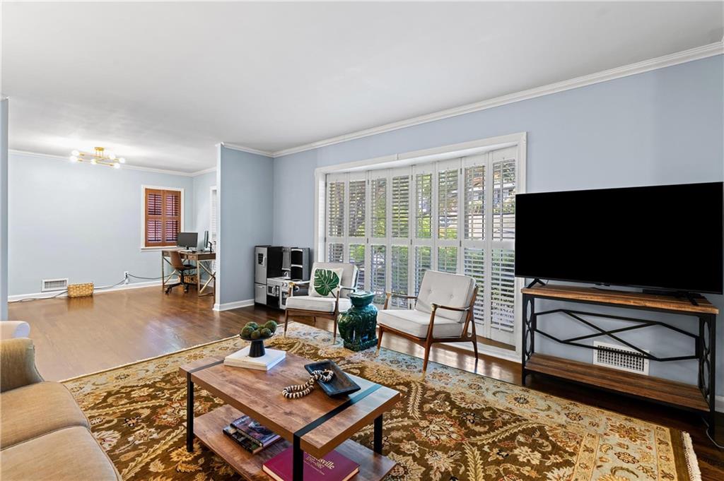 1424 Christmas Lane NE