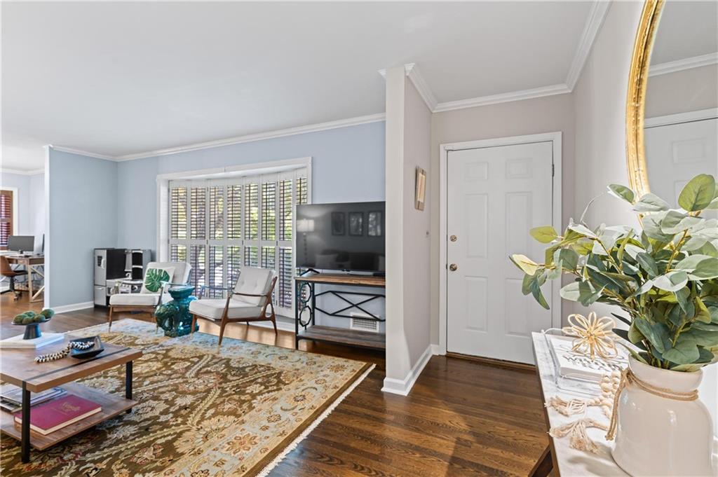 1424 Christmas Lane NE