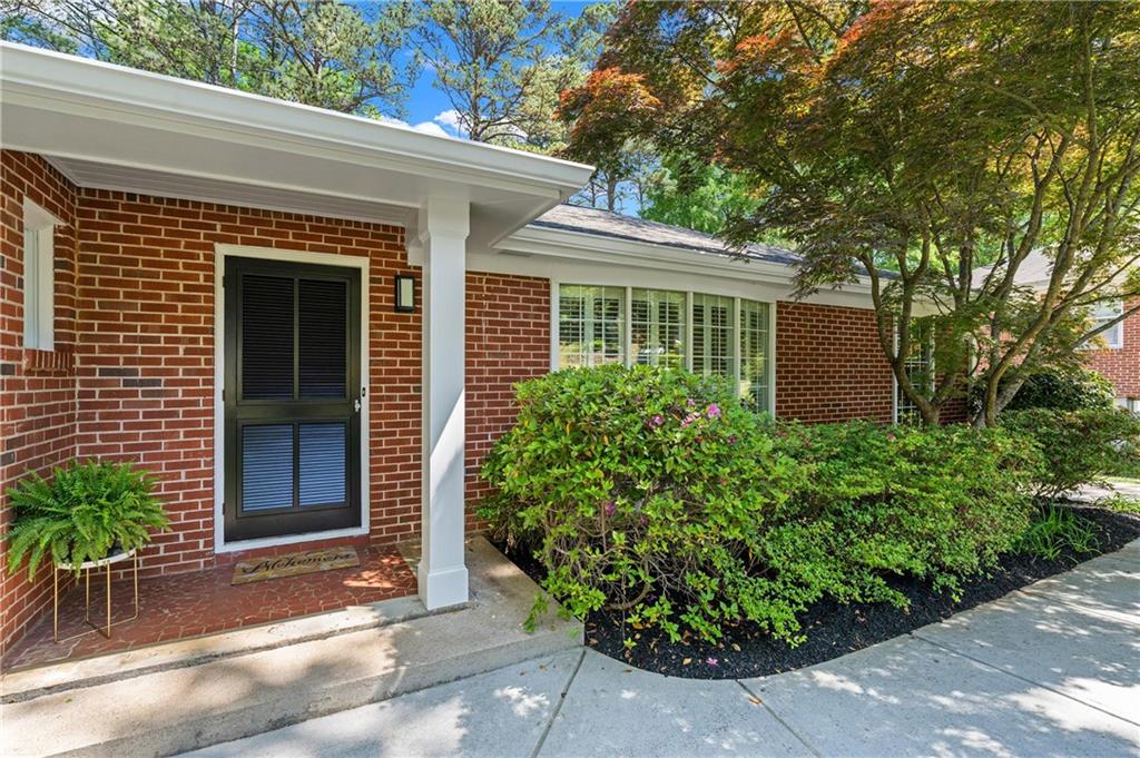 1424 Christmas Lane NE