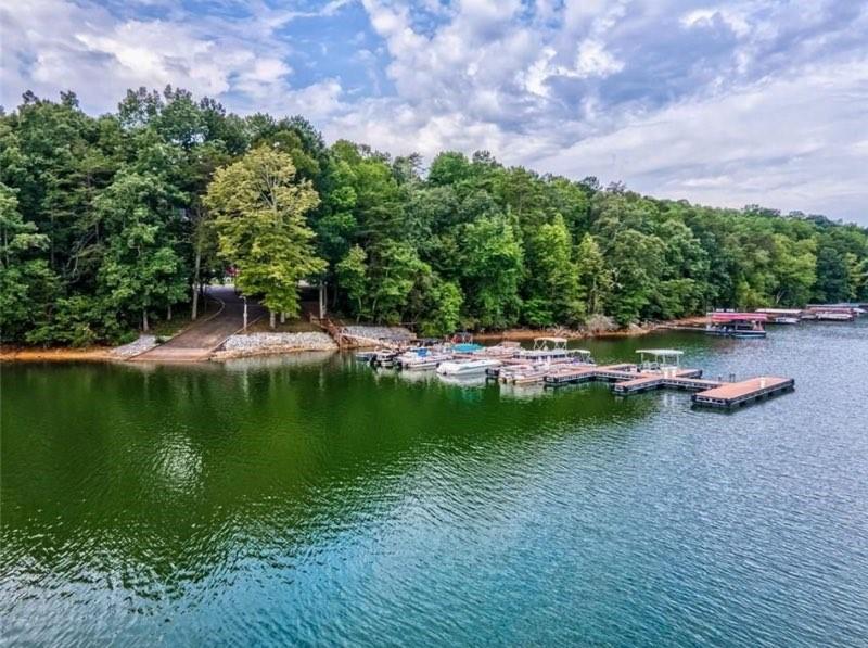 Timberidge on Lake Lanier - Residential