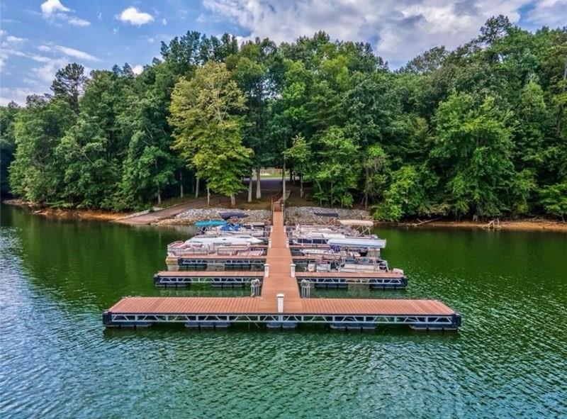 Timberidge on Lake Lanier - Residential