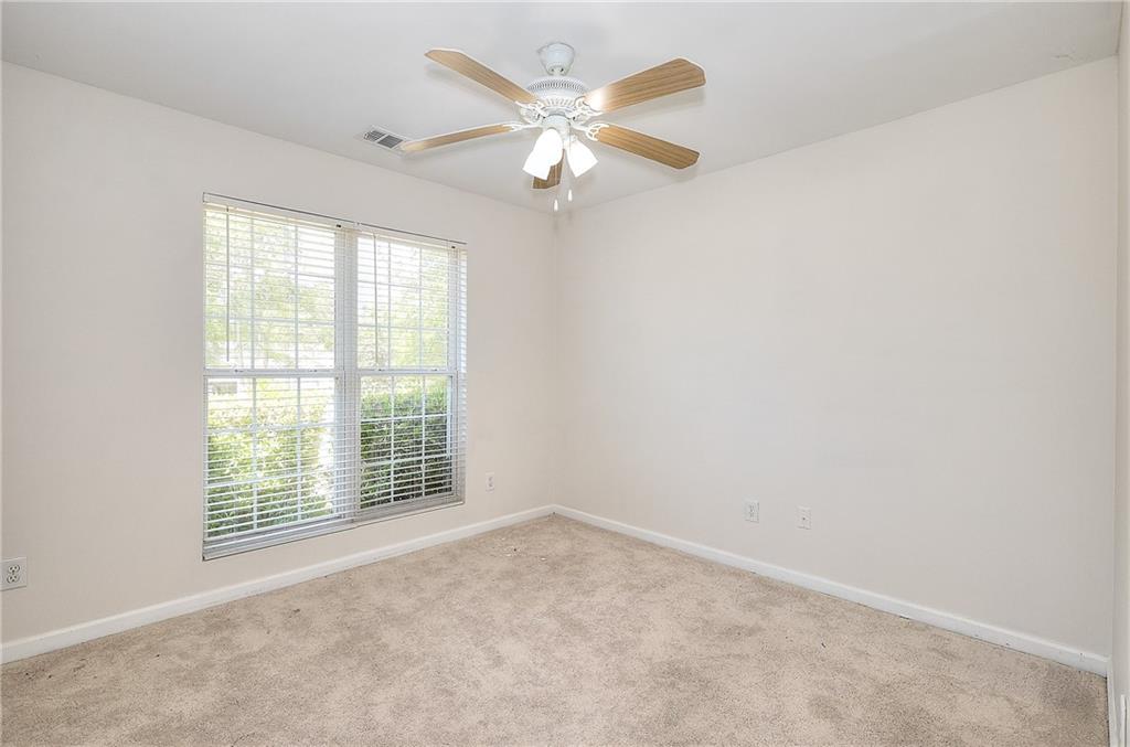 1022 Carriage Way