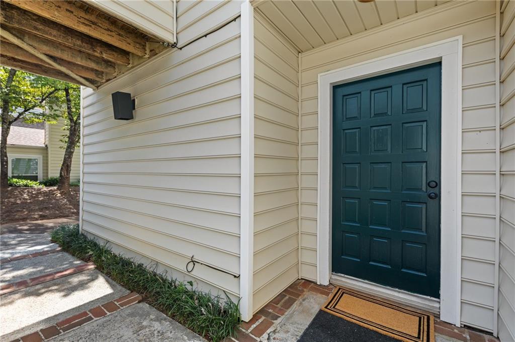 708 Serramonte Drive
