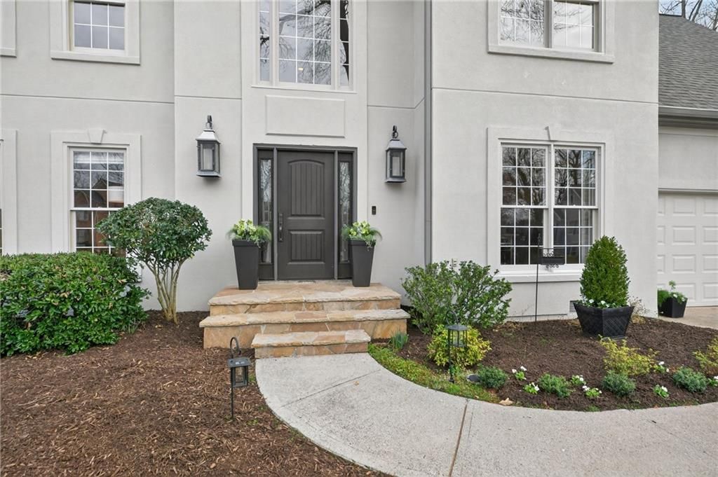 Photo of 135 Hembree Grove Court, Roswell, GA 30076 (MLS # 7719485)