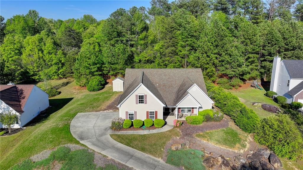 6434 Mossy Boulder Drive, Flowery Branch, Georgia image 8