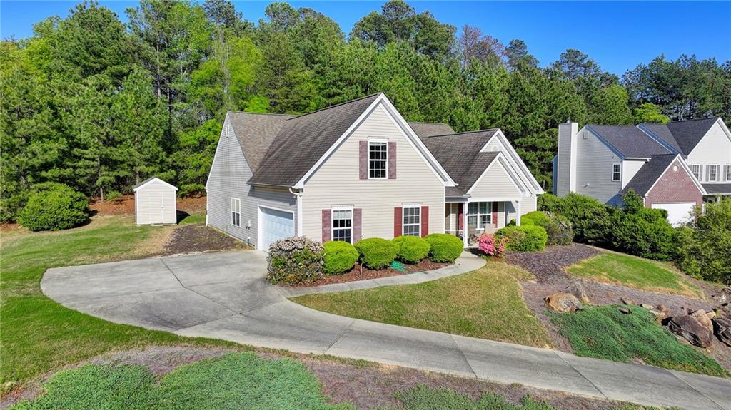 6434 Mossy Boulder Drive, Flowery Branch, Georgia image 3