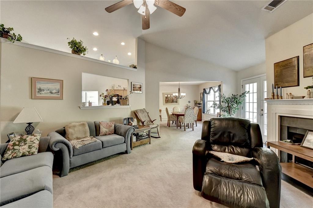 6434 Mossy Boulder Drive, Flowery Branch, Georgia image 23