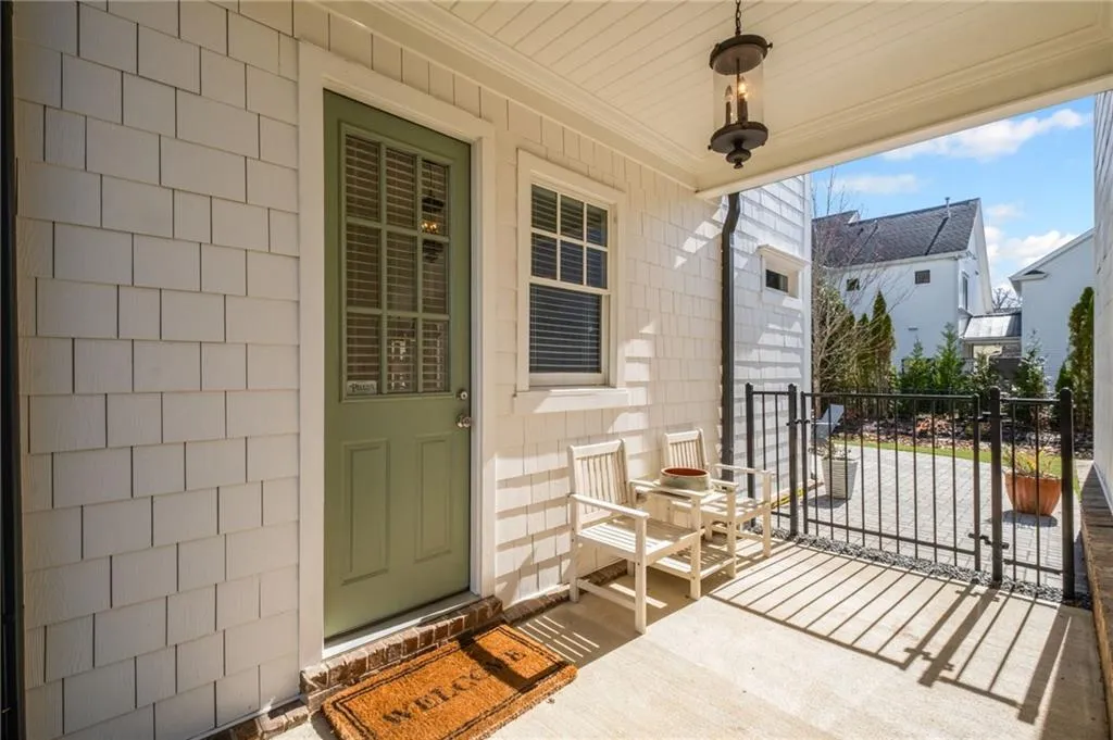 Milton, Georgia 30004, United States, 6 Bedrooms Bedrooms, ,5 BathroomsBathrooms,Residential,Pending,87025