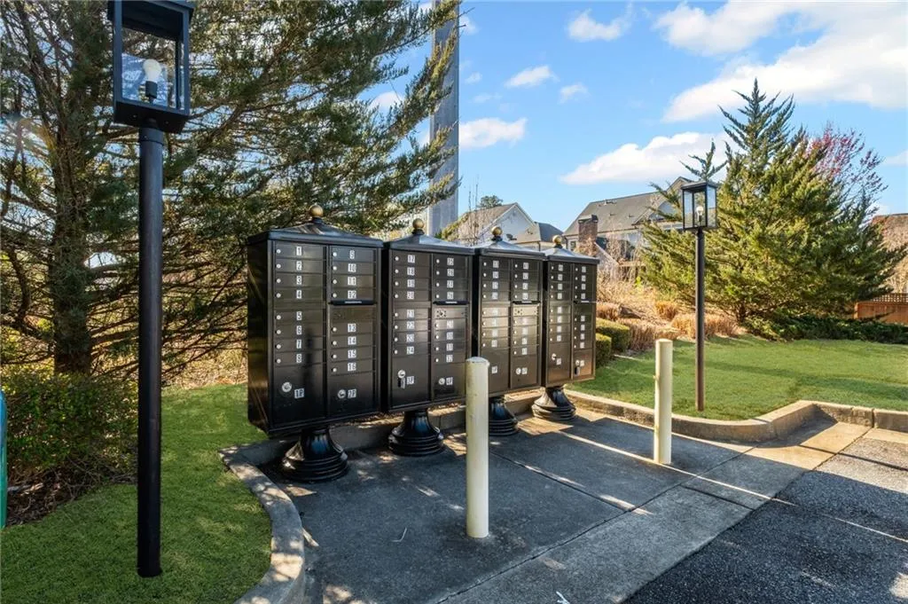 Milton, Georgia 30004, United States, 6 Bedrooms Bedrooms, ,5 BathroomsBathrooms,Residential,Pending,87025