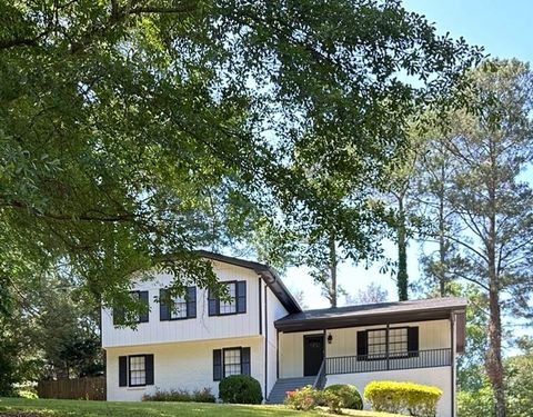 A home in Lilburn