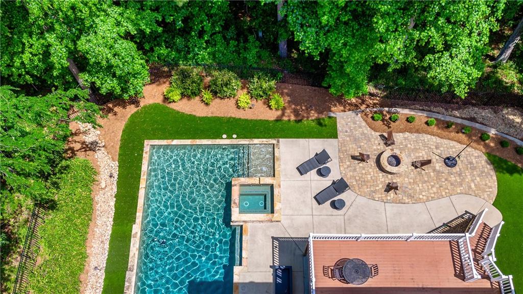 255 Ashmere Court