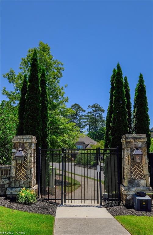 5048 Dinant Drive