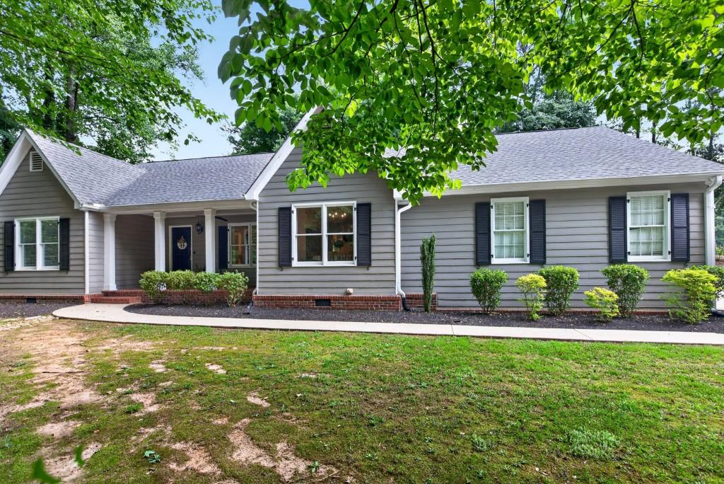 1405 Lake Dow Road