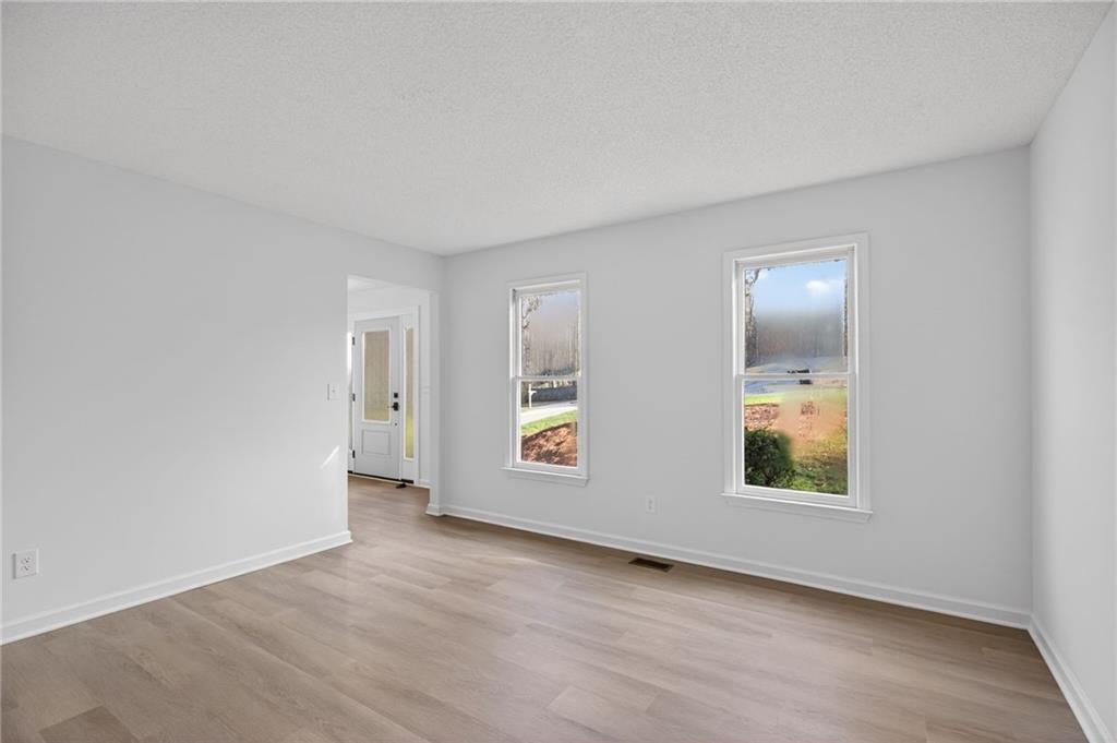 511 Lakeside Drive