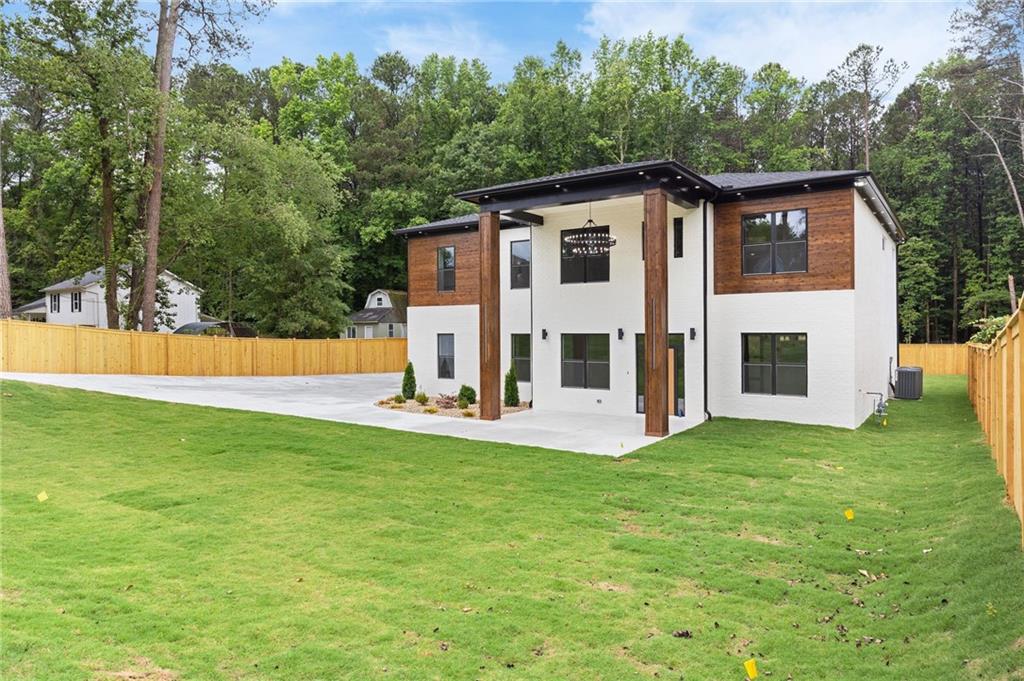 1349 Oak Road