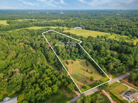 Vacant Land For Sale - 2045 Cleveland Road<br/> Bogart, GA 30622