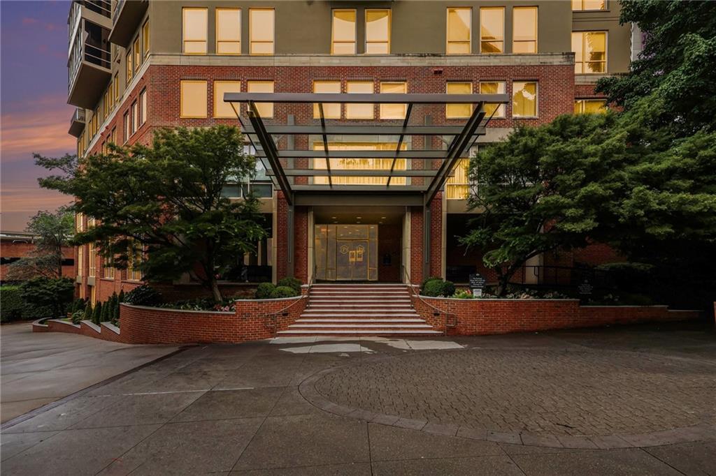 2626 Peachtree Road NW 205