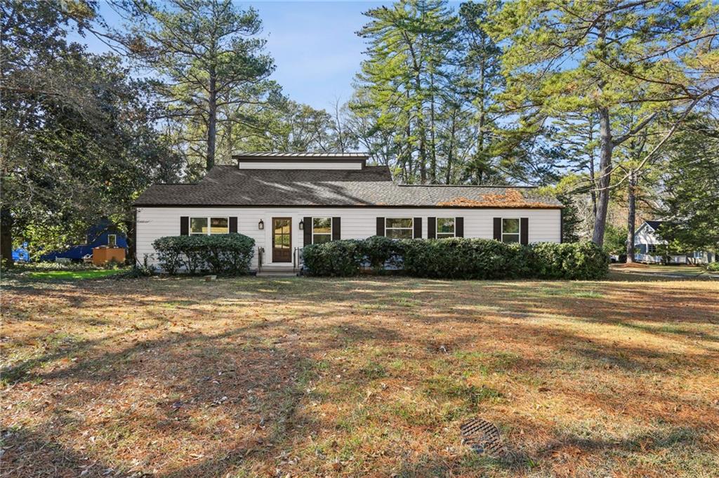 1045 Forrest Boulevard