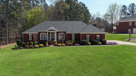 Homes For Sale - 3260 Rays Creek Drive<br/> Acworth, GA 30101