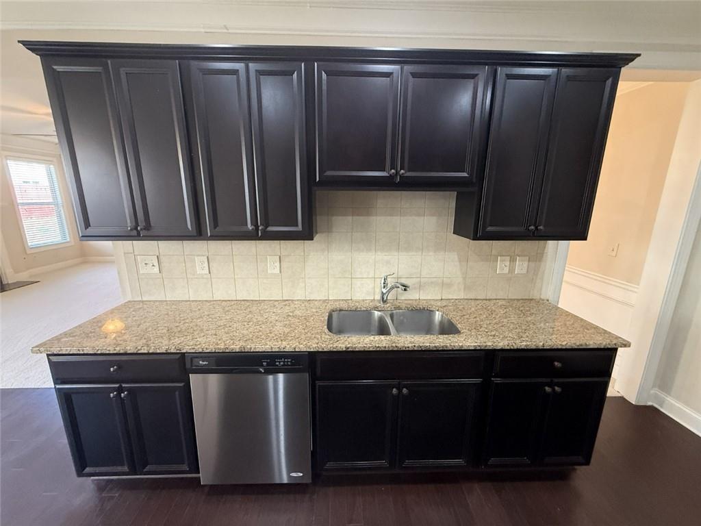 5085 Breezewood Circle
