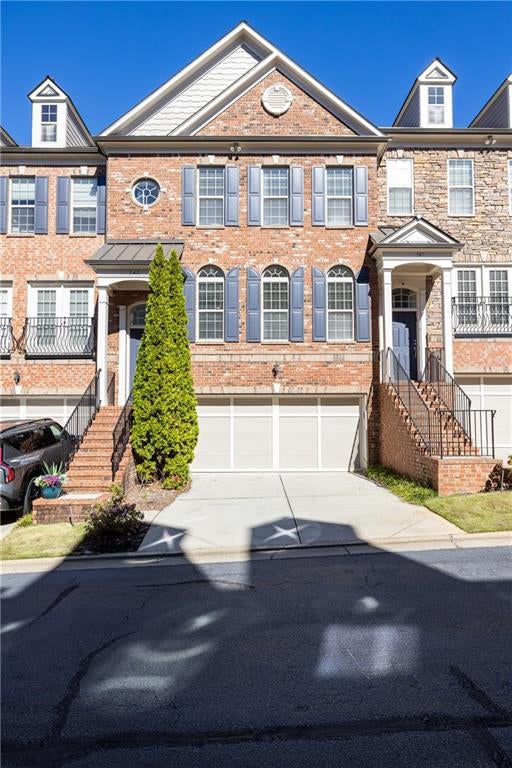 545 Sarabrook Place