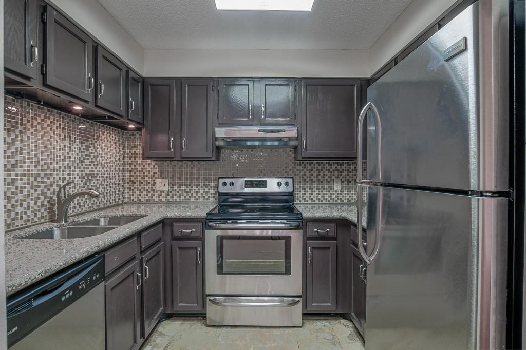 1800 Clairmont Lake 724