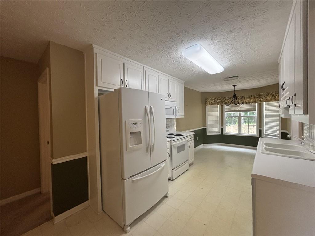 2840 Alcovy River View, Dacula, Georgia image 8
