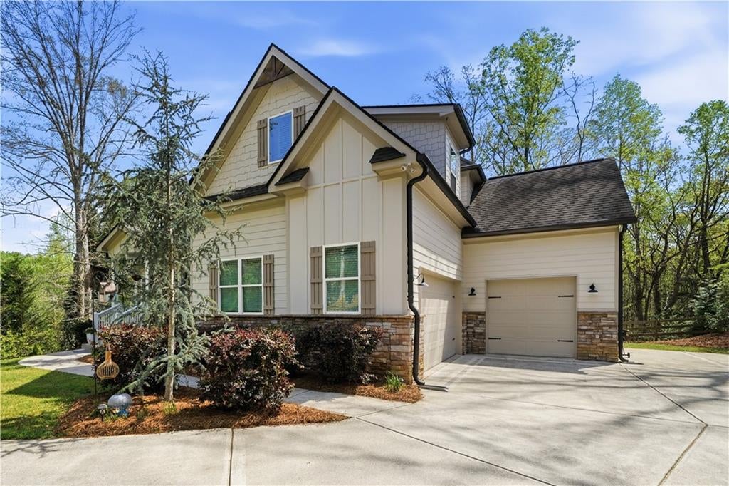 86 Stony Court