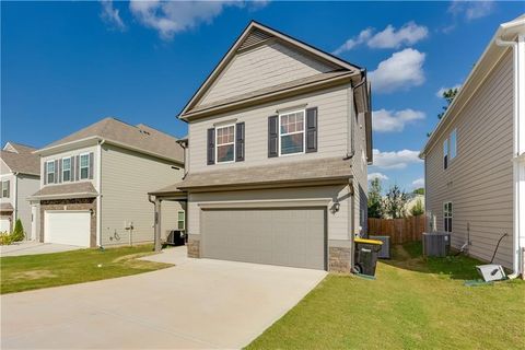 Homes For Sale - 2316 Hastings Manor Lane<br/> Hampton, GA 30228