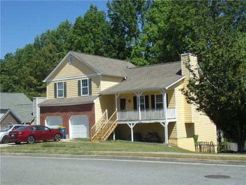 Homes For Sale - 1718 English Ivey Lane<br/> Kennesaw, GA 30144
