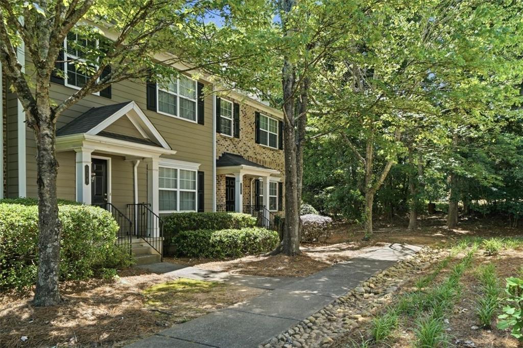 726 Breeze Lane