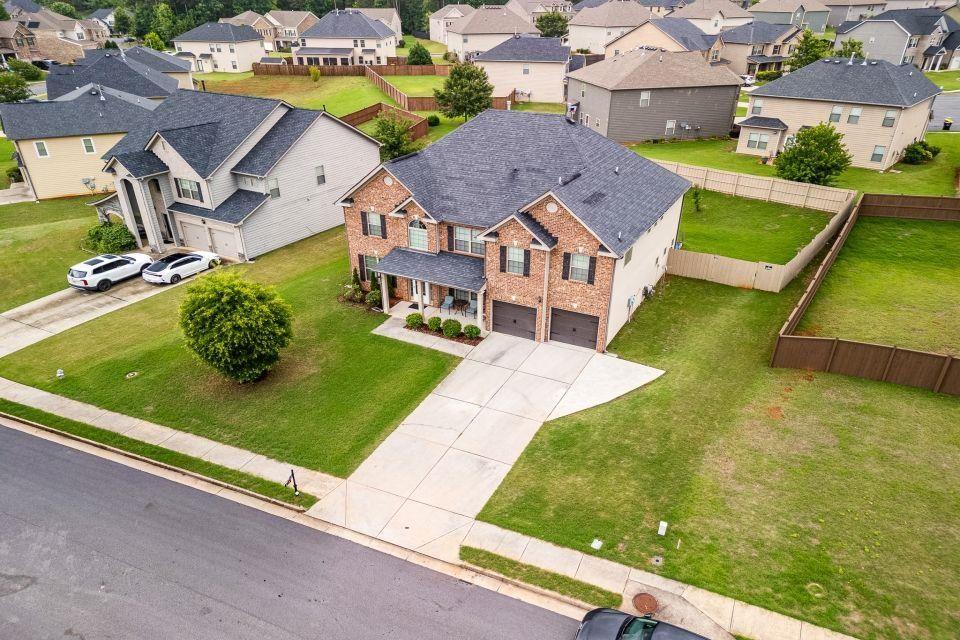 425 Sawgrass View