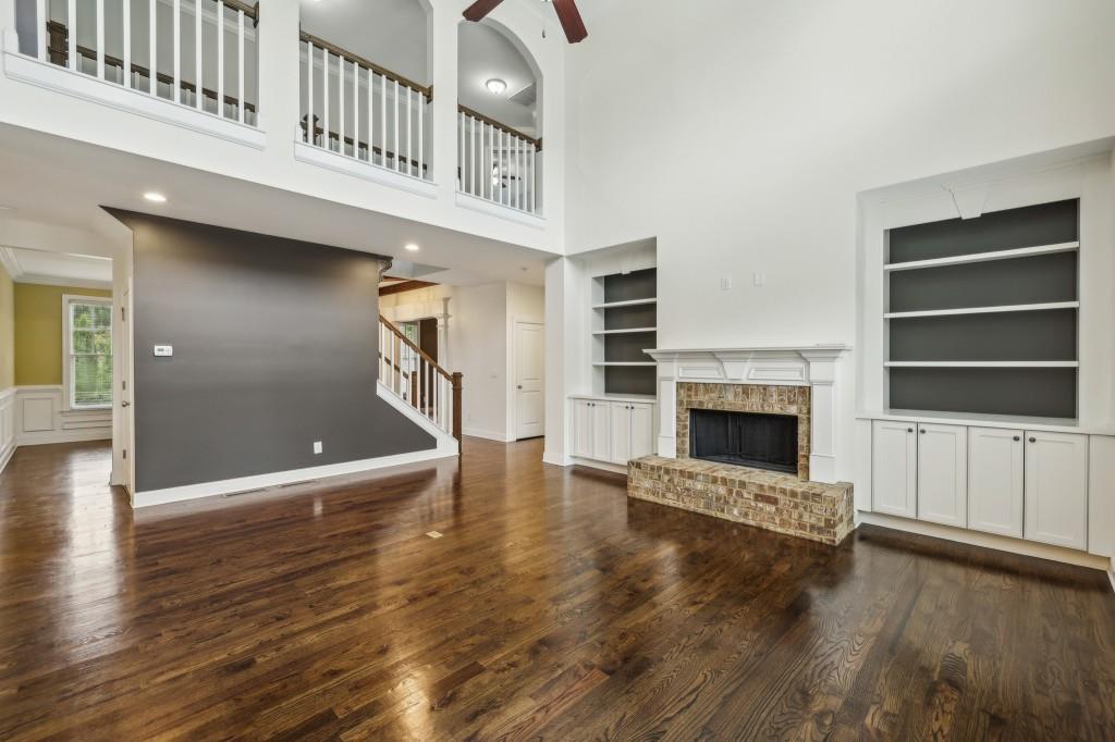 Williams Point - Residential