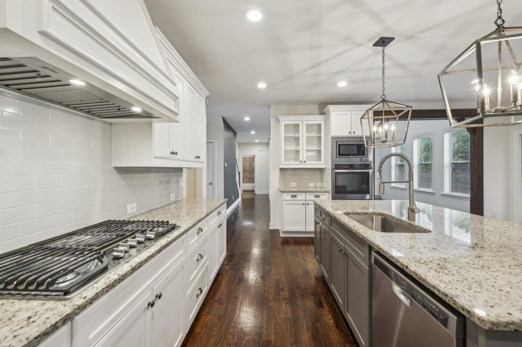 Williams Point - Residential