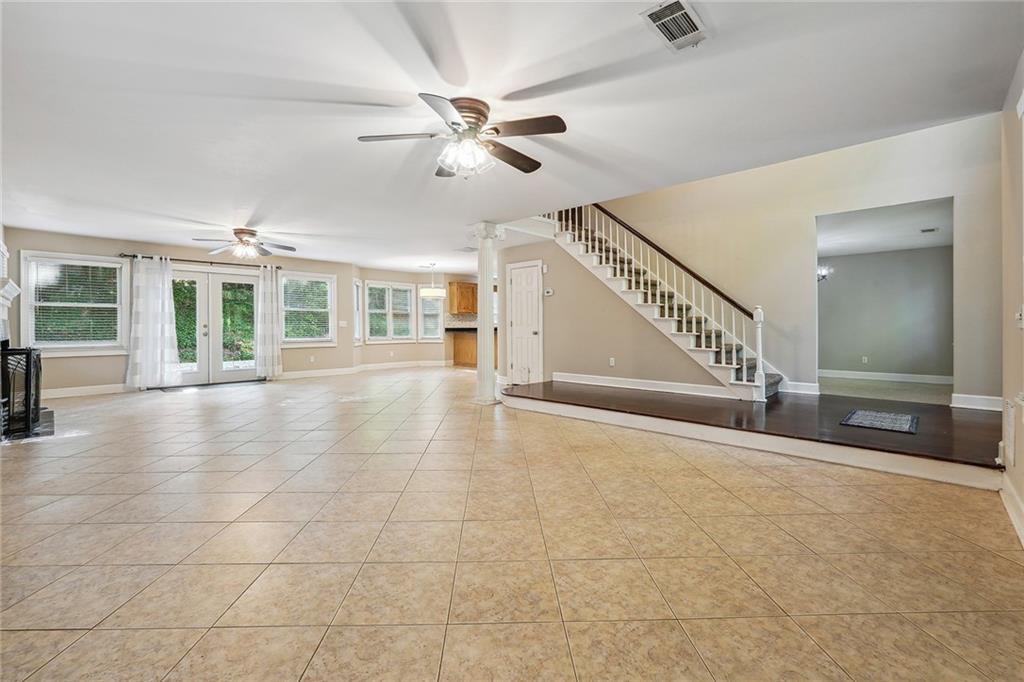 Whispering Oaks - Residential Lease