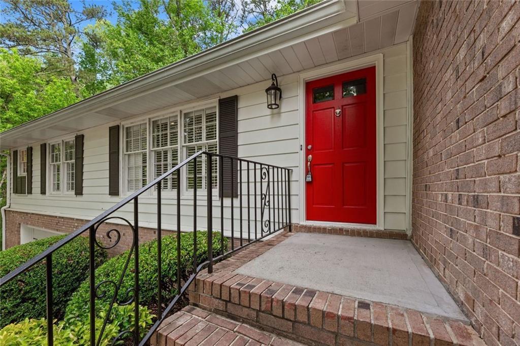 2488 Fontainebleau Drive