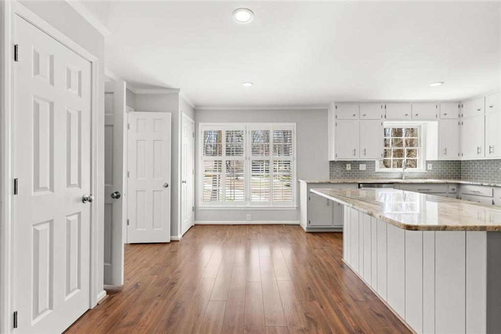 2488 Fontainebleau Drive, Dunwoody, Georgia image 13